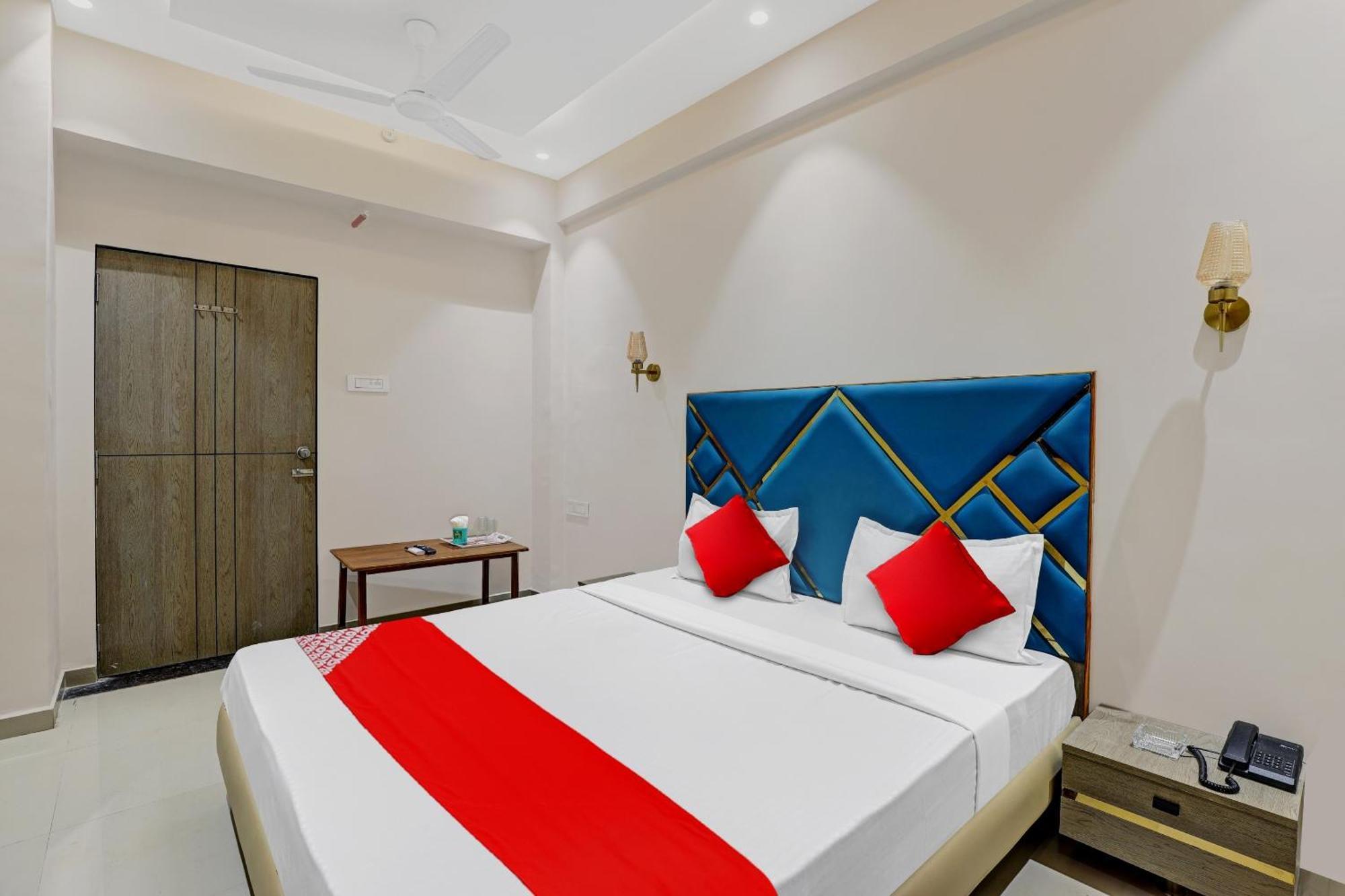 Hotel O Shree Palace Utrān Εξωτερικό φωτογραφία